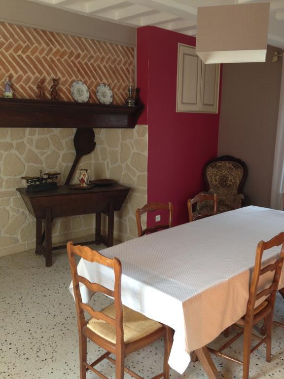 Au Repos Du Roi Bed & Breakfast Maisoncelle Екстериор снимка