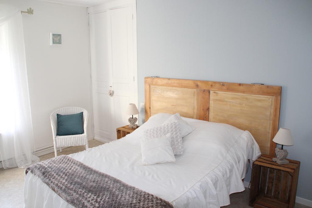 Au Repos Du Roi Bed & Breakfast Maisoncelle Екстериор снимка